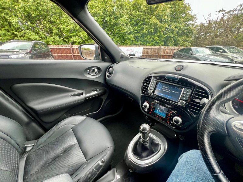 NISSAN JUKE