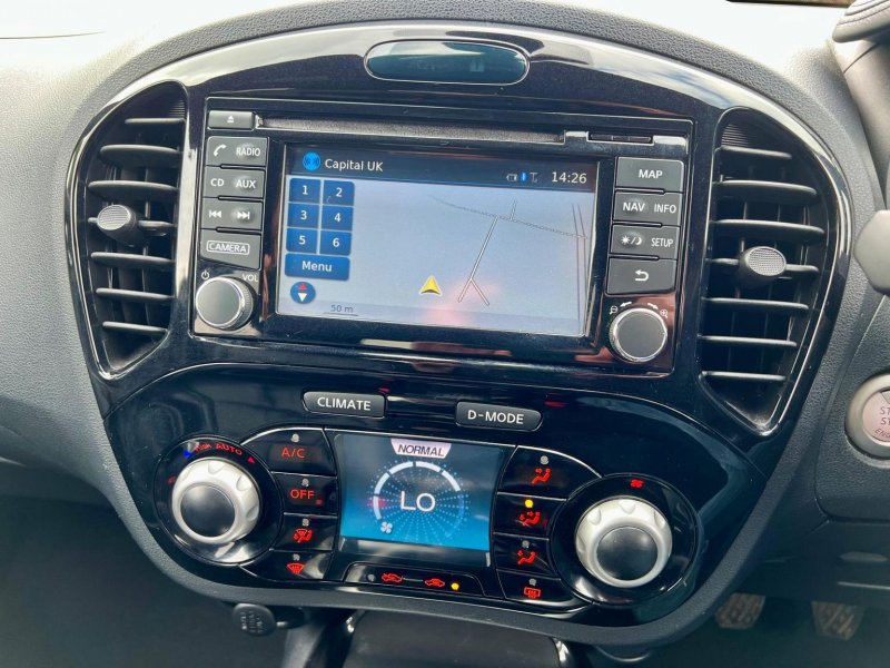 NISSAN JUKE