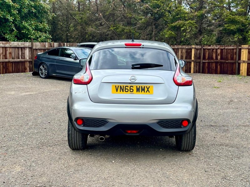 NISSAN JUKE