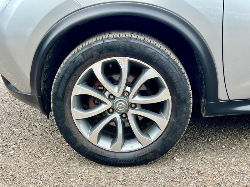 NISSAN JUKE