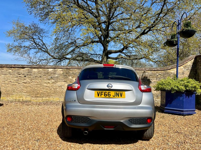 NISSAN JUKE