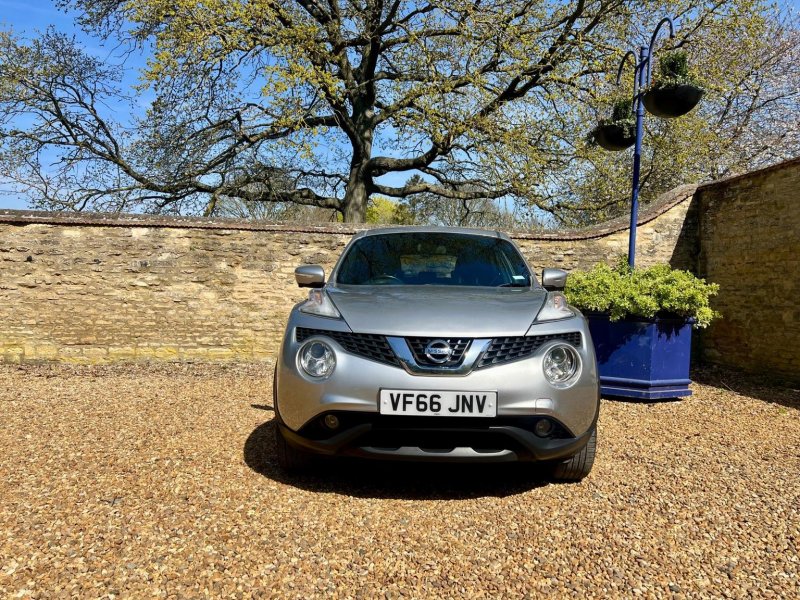 NISSAN JUKE