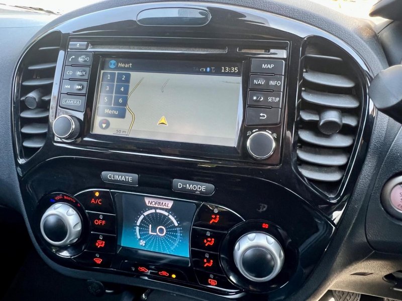 NISSAN JUKE