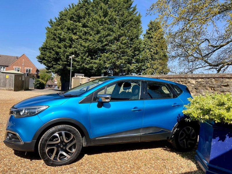 RENAULT CAPTUR