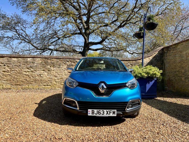 RENAULT CAPTUR