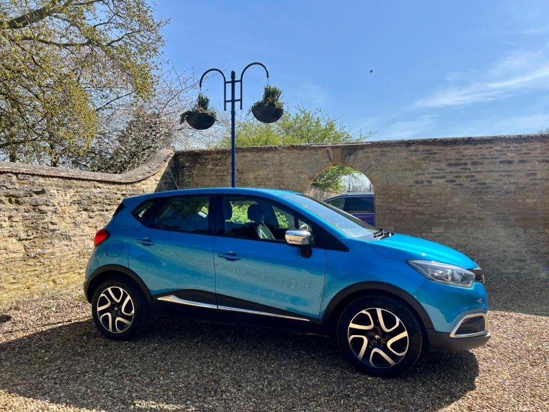 RENAULT CAPTUR
