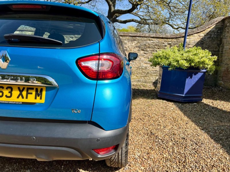 RENAULT CAPTUR