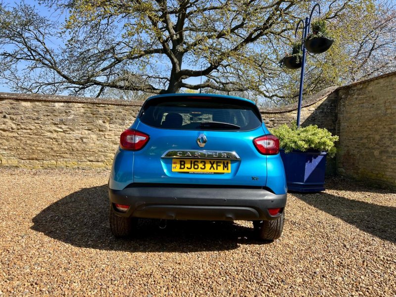 RENAULT CAPTUR