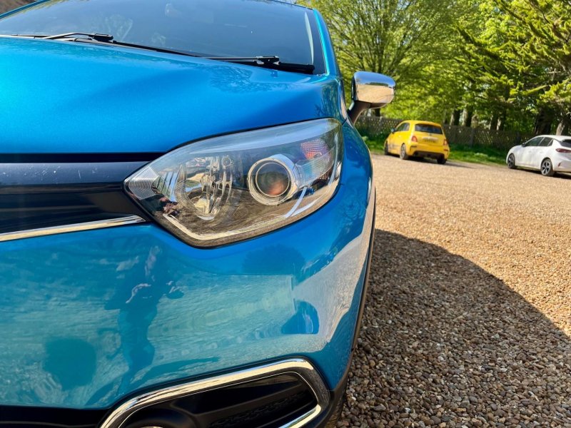 RENAULT CAPTUR
