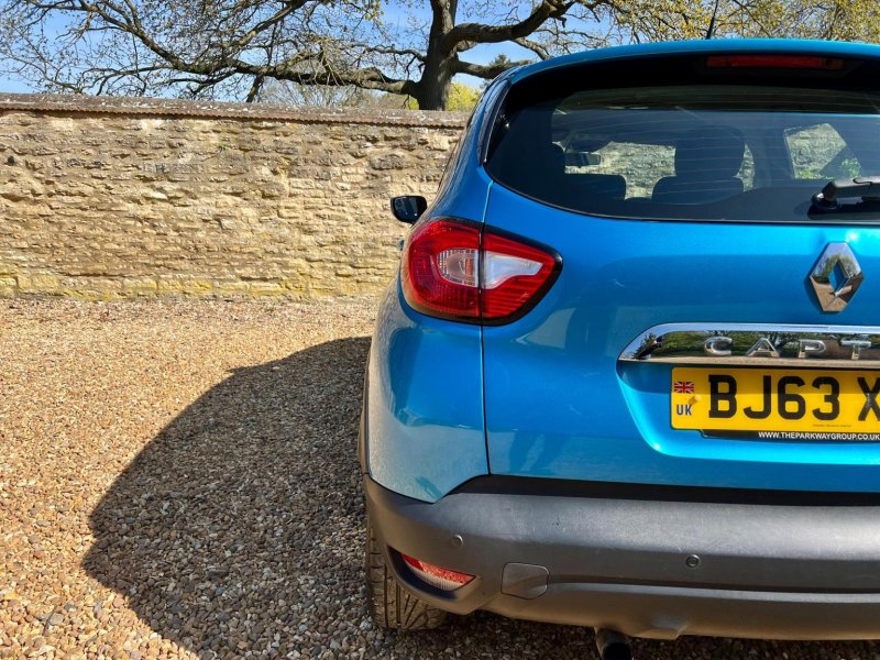 RENAULT CAPTUR