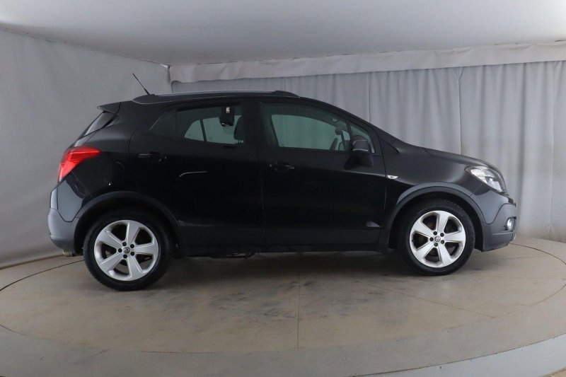 VAUXHALL MOKKA