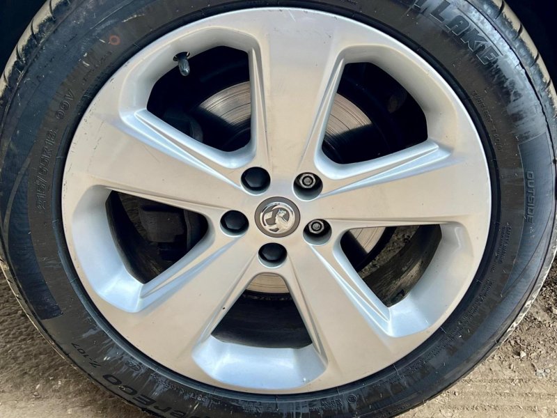 VAUXHALL MOKKA